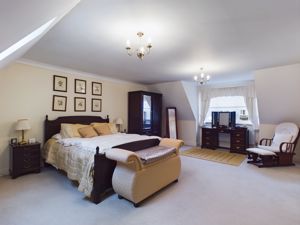 Master bedroom- click for photo gallery